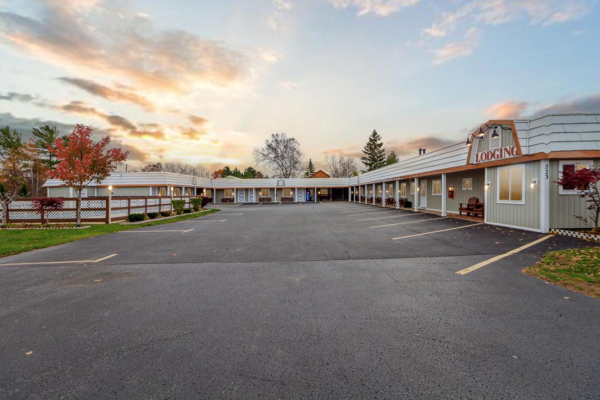 Vindel Motel Mackinaw City Dış mekan fotoğraf